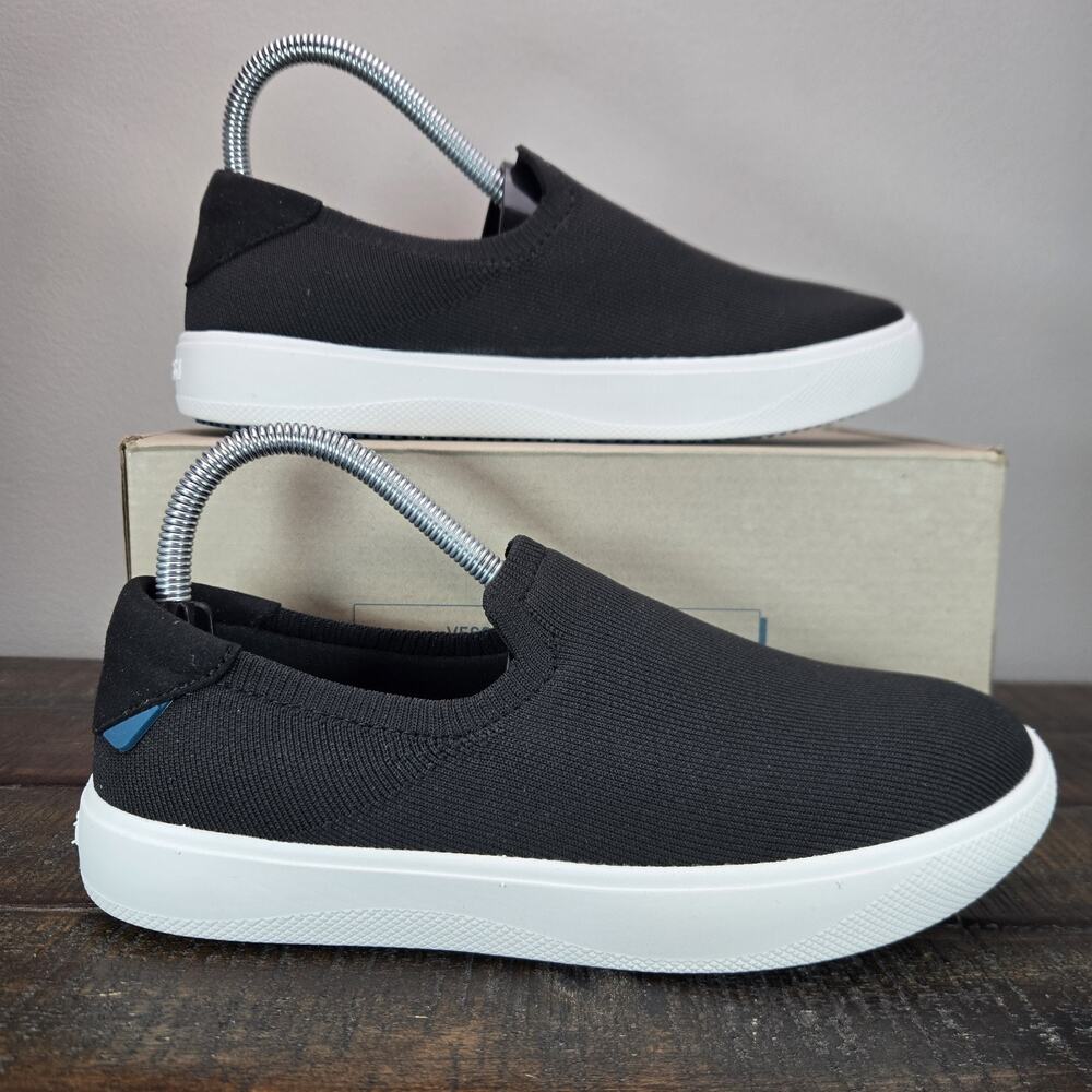 Vessi Boardwalk Slip On Womens Size 7 Waterproof Shoes Sneakers Boulder Black